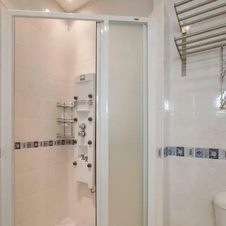 公寓 Krum 2 Bedroom Flat