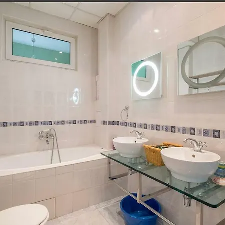 Krum 2 Bedroom Flat Apartman Szófia