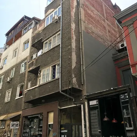 Krum 2 Bedroom Flat *