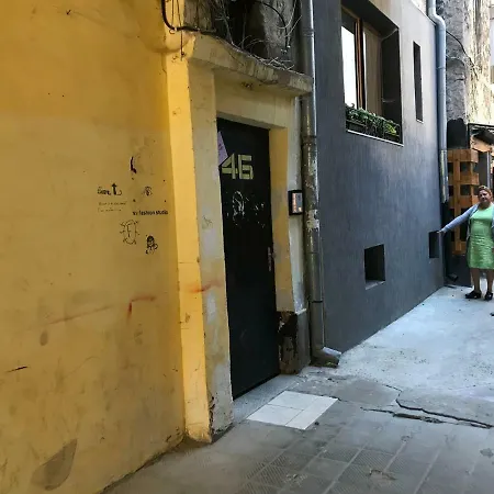 Krum 2 Bedroom Flat * סופיה